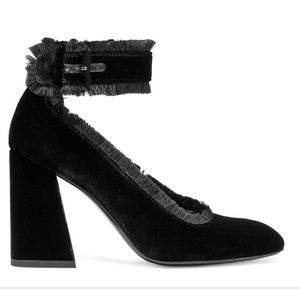 Stuart Weitzman Velvet Fringeclarisa Heels
